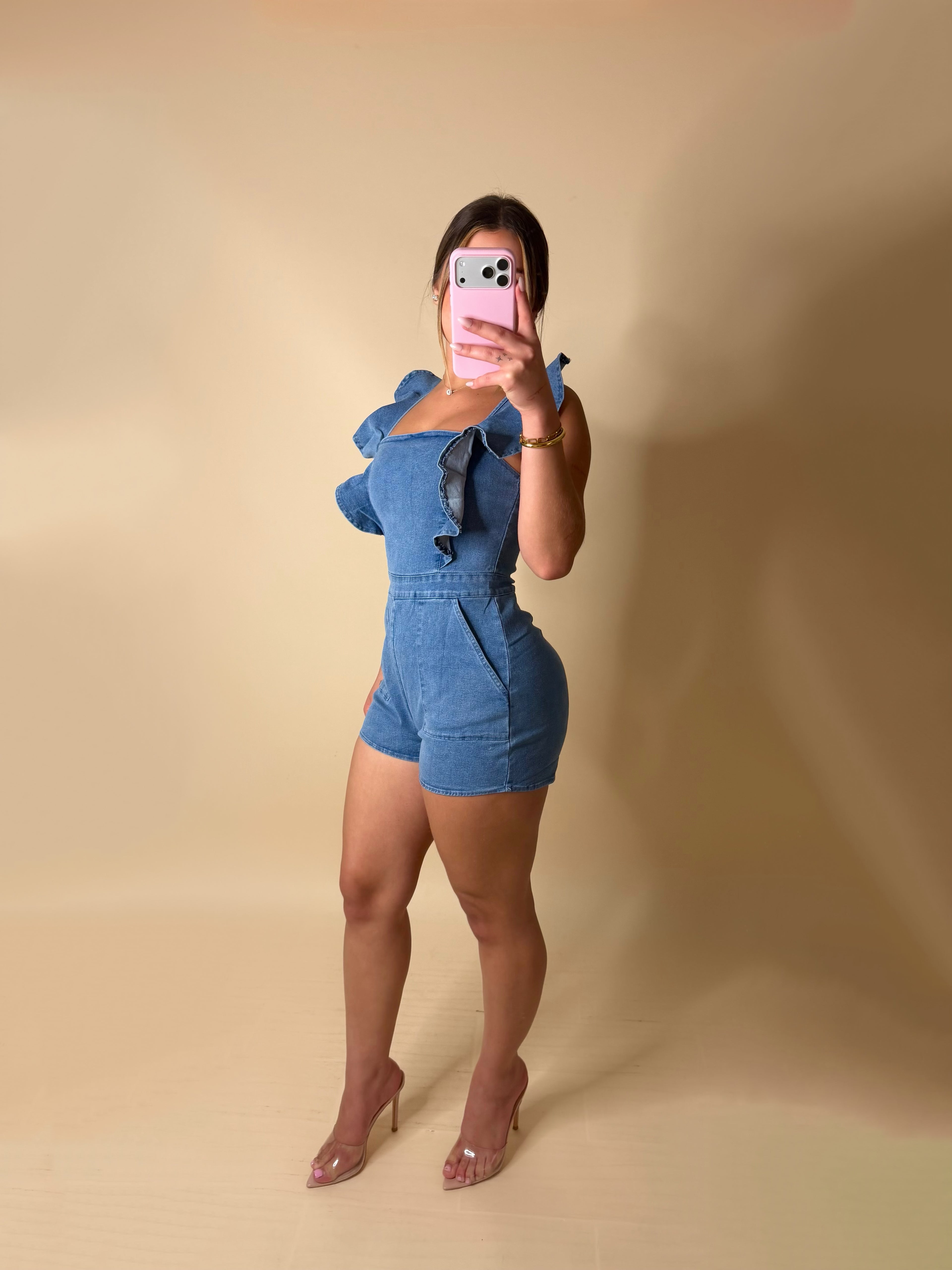 ANNIE ROMPER