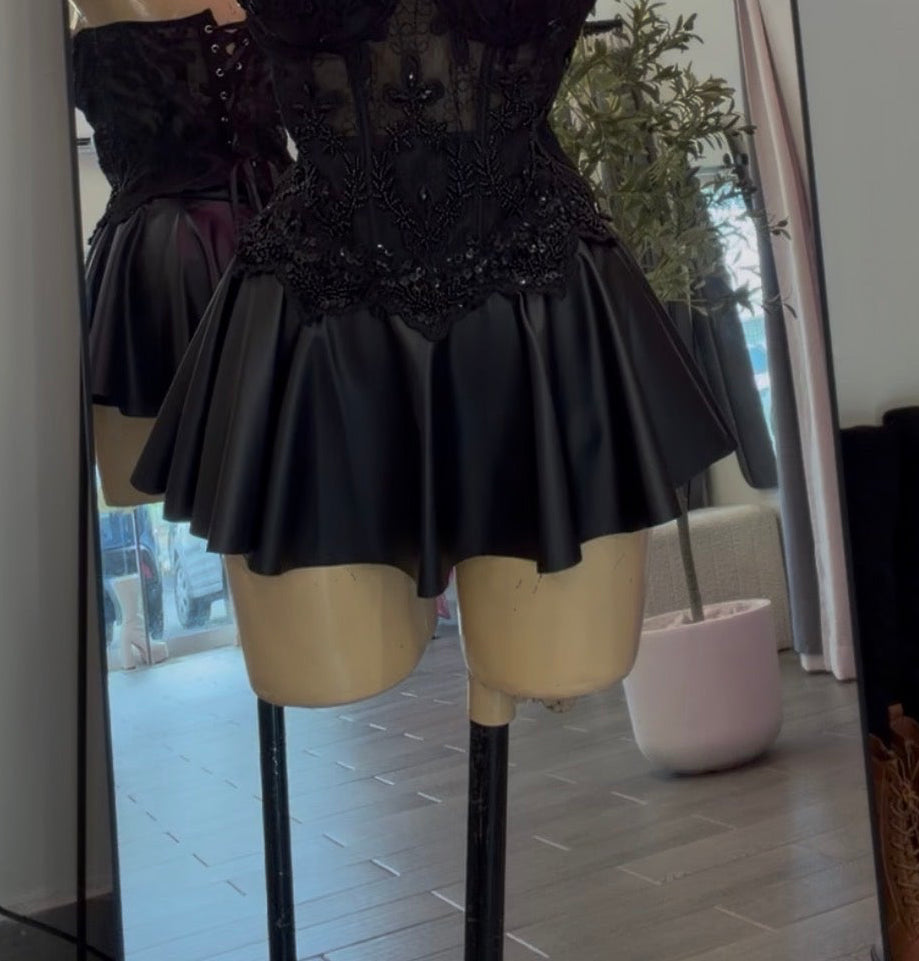 ARIA SKORT