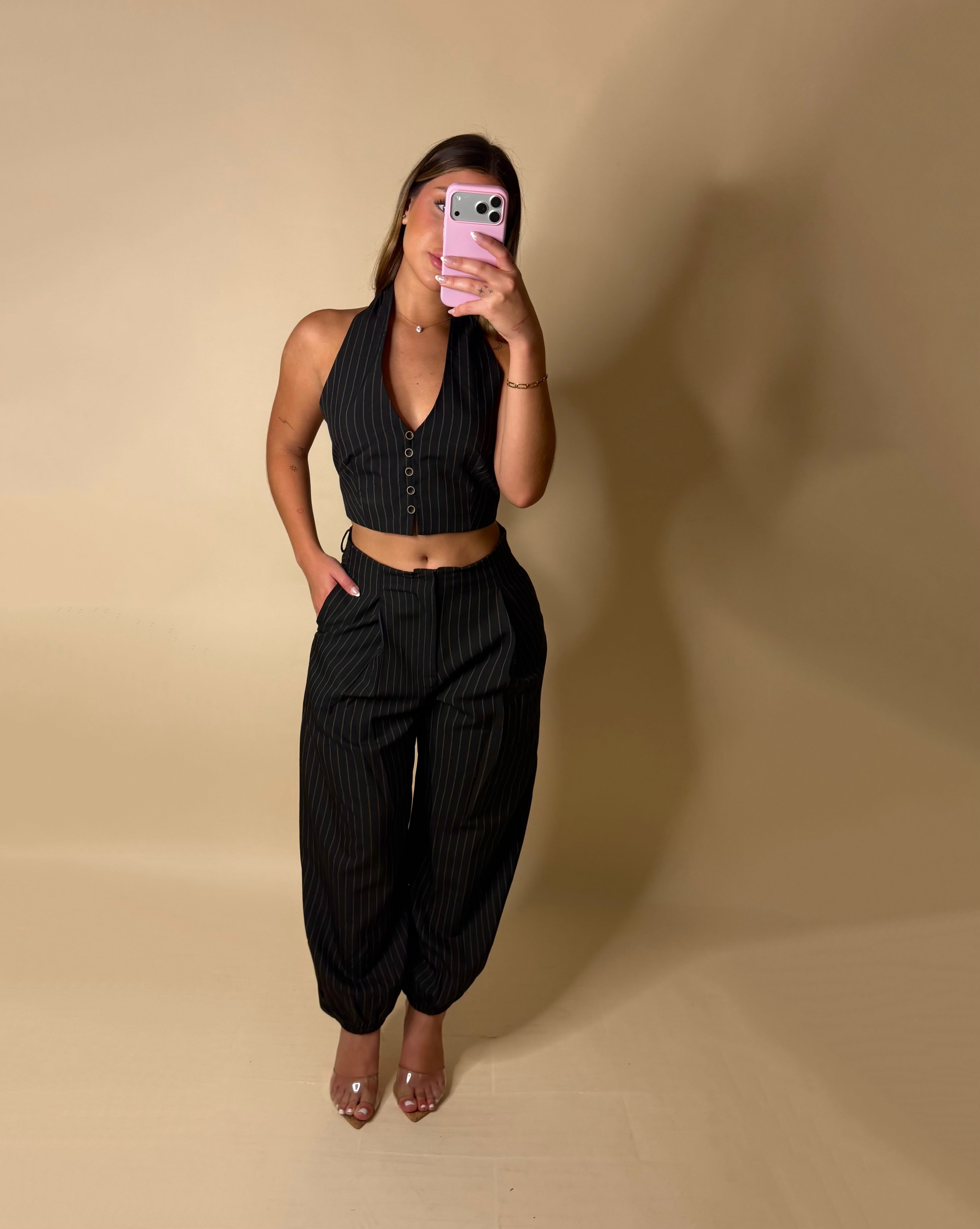 DEBBIE  SET