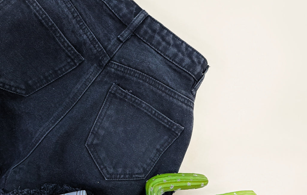 REBEL JEANS