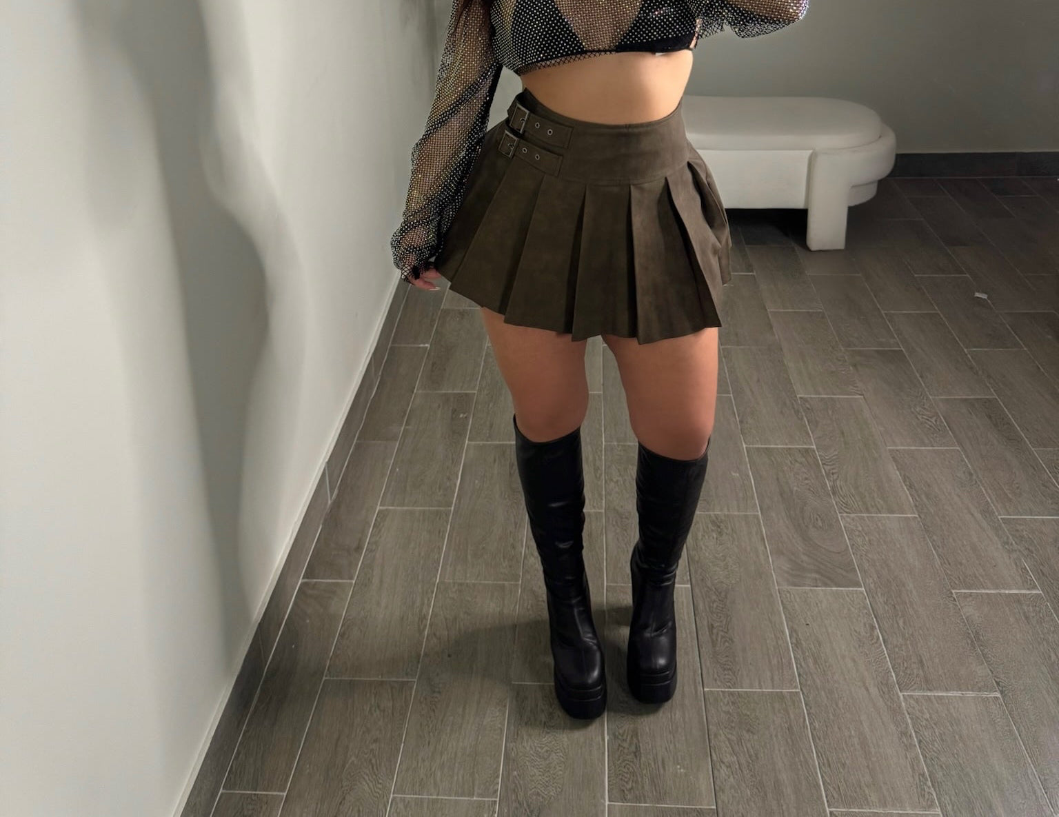 DESTINY SKORT (BROWN)