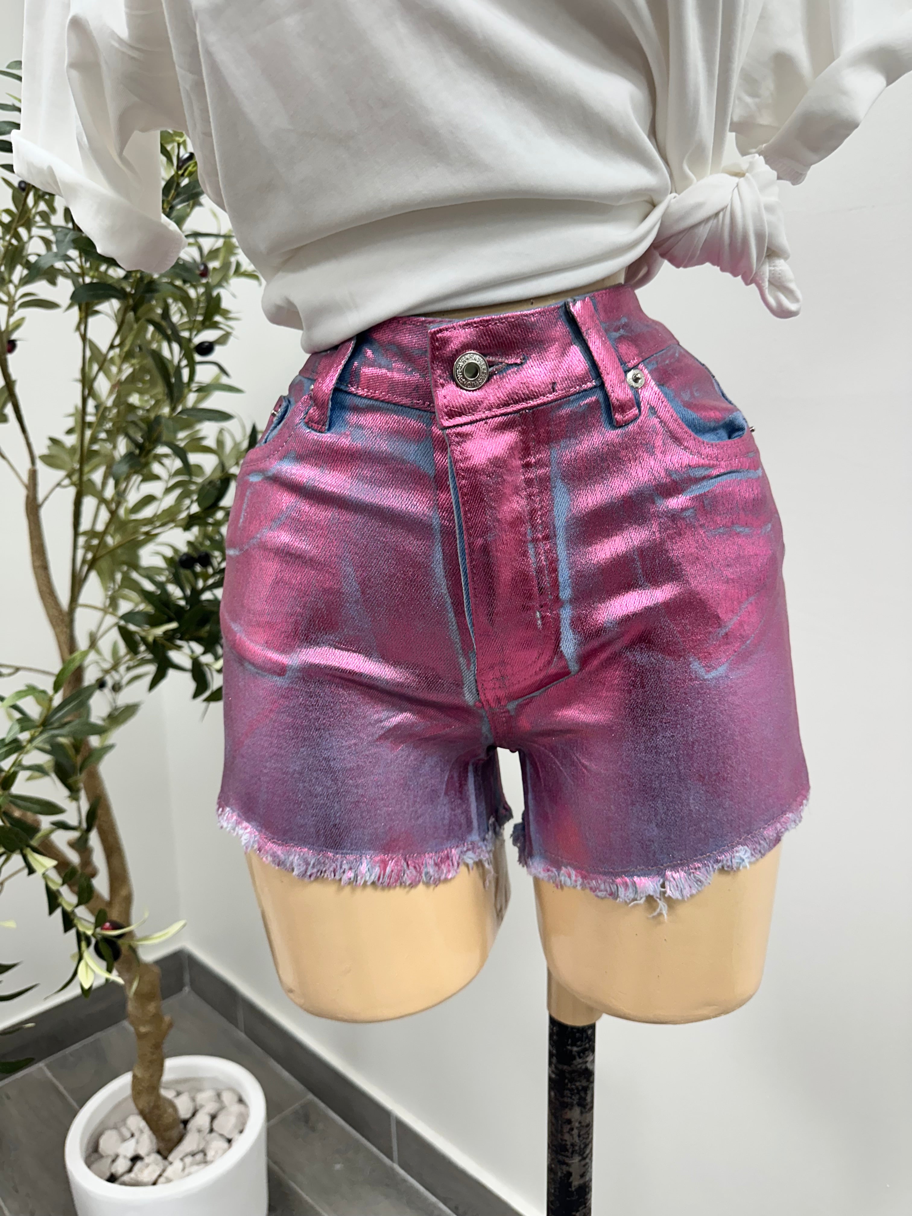 PARTY GIRL SHORT (FUCHSIA)