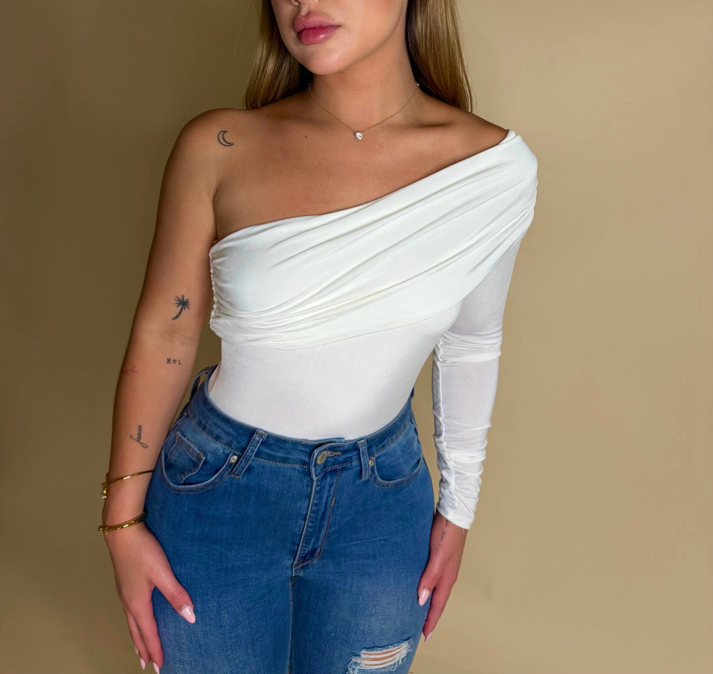 LYRA BODYSUIT