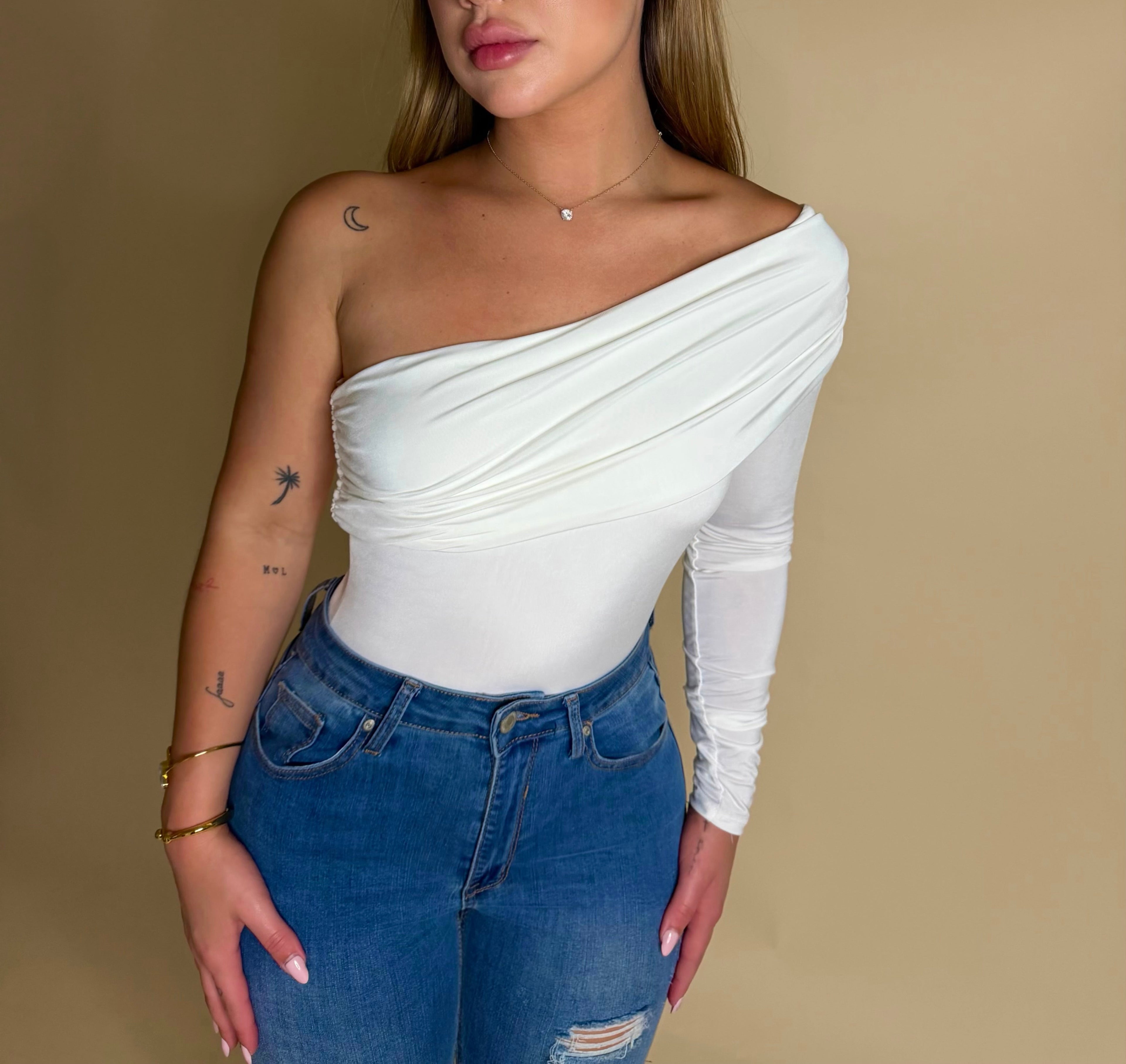 LYRA BODYSUIT