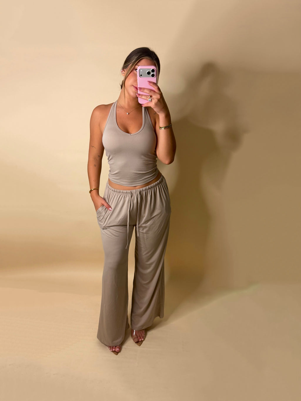 LOUNGE SET (LIGHT MOCA)