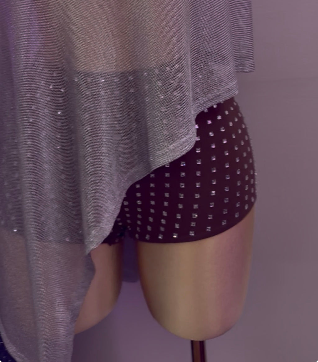 VALENTINA  SHORT
