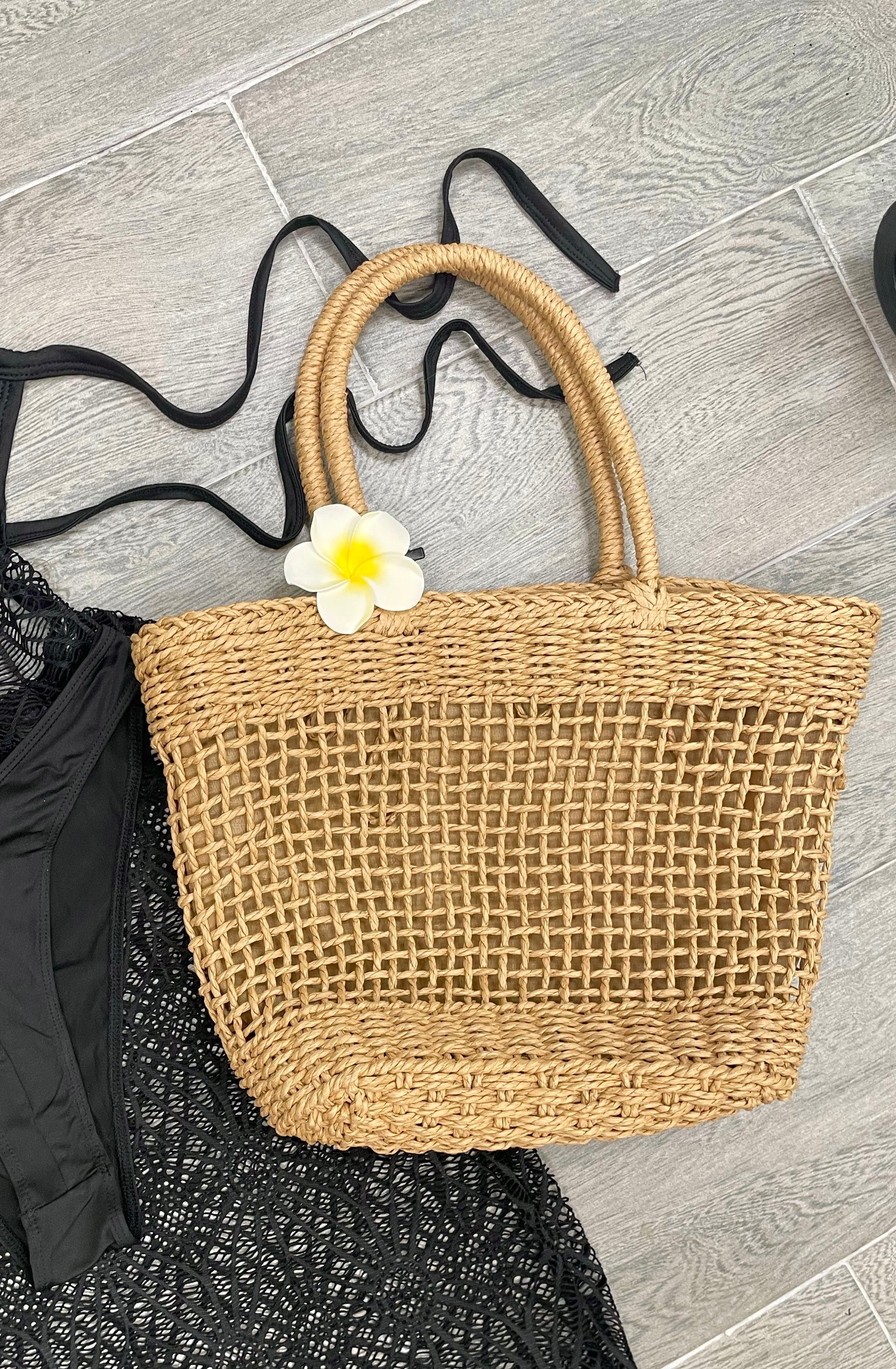 BRAIDED TOTE BAG