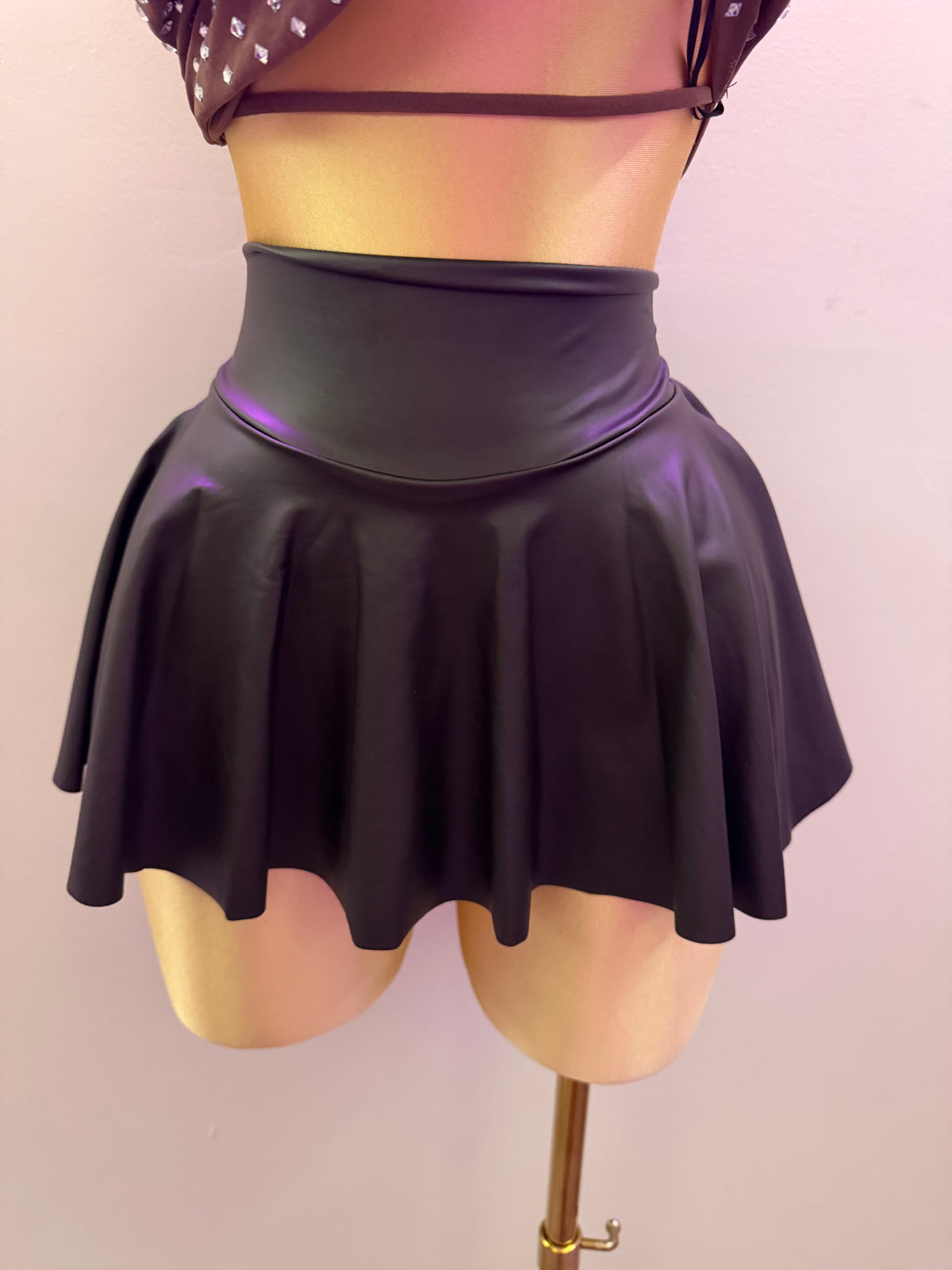 ARIA SKORT (BROWN)