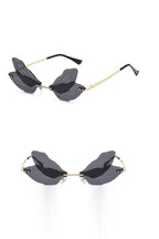 BUTTERFLY SUNGLASSES