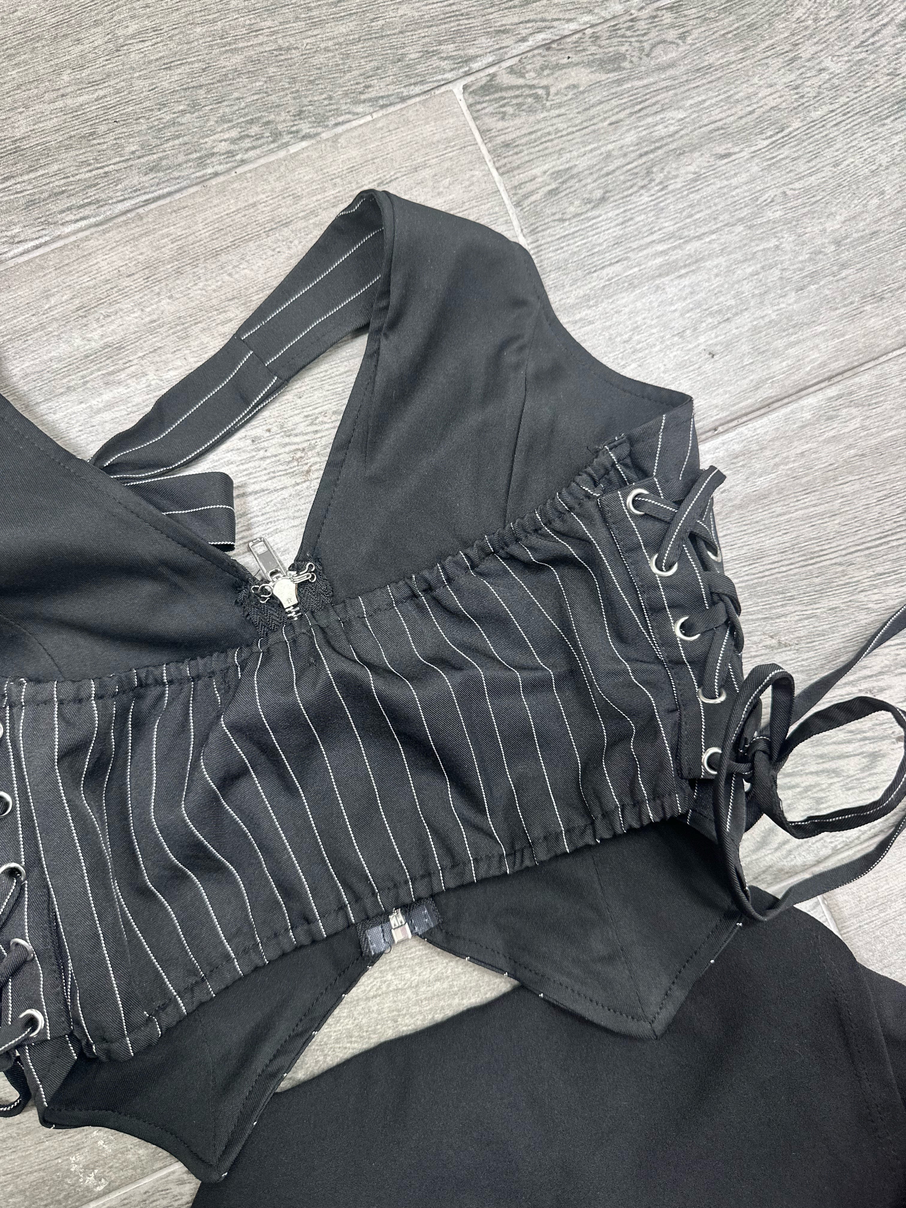 LARISSA TOP