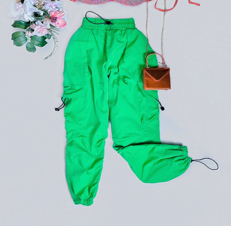 MAGNOLIA JOGGER (NEON GREEN)