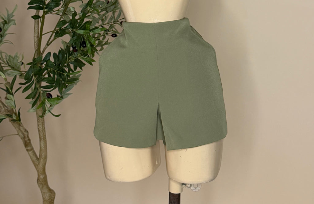 LUCCA SKORT
