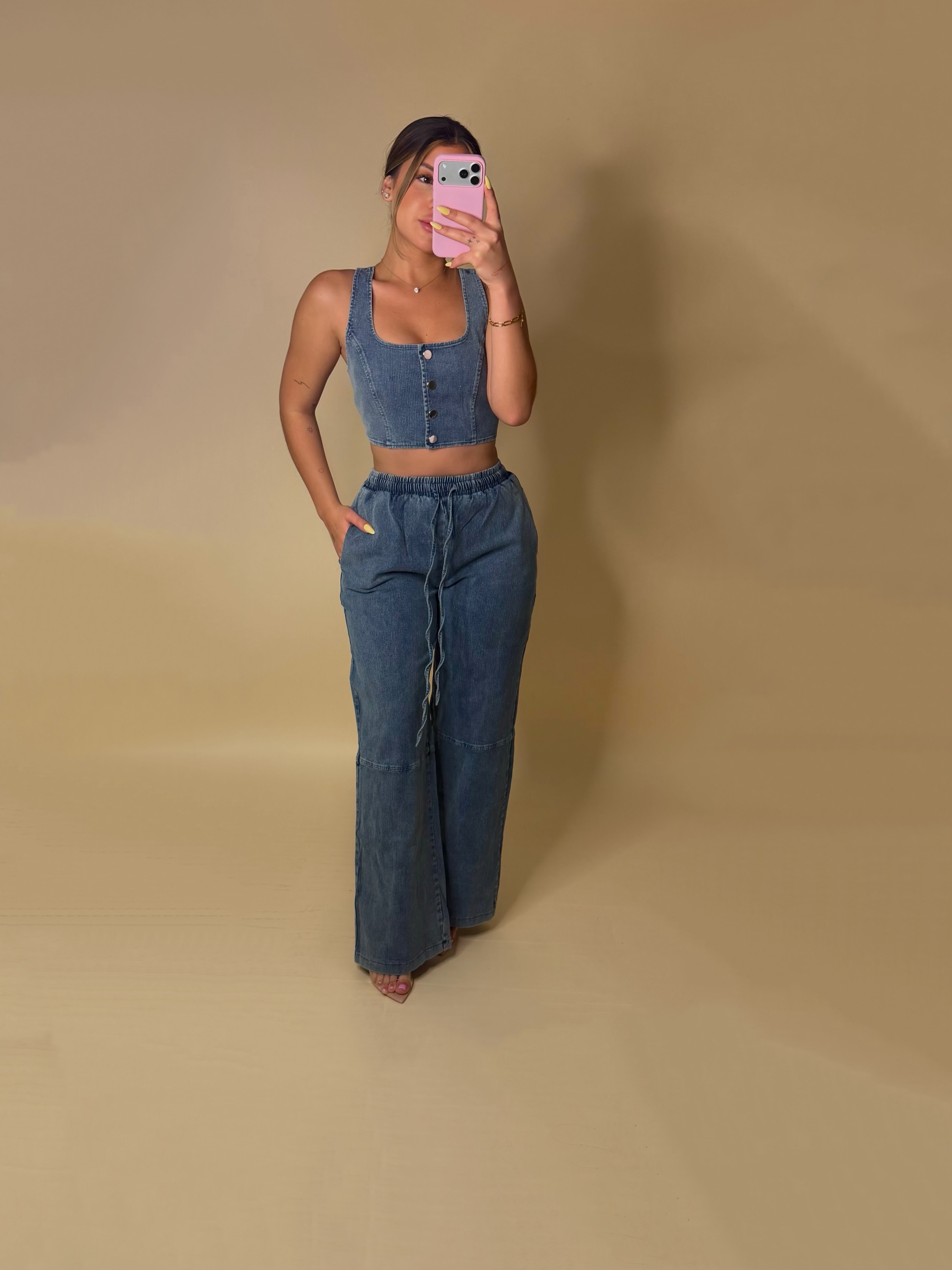 HALLIE  SET