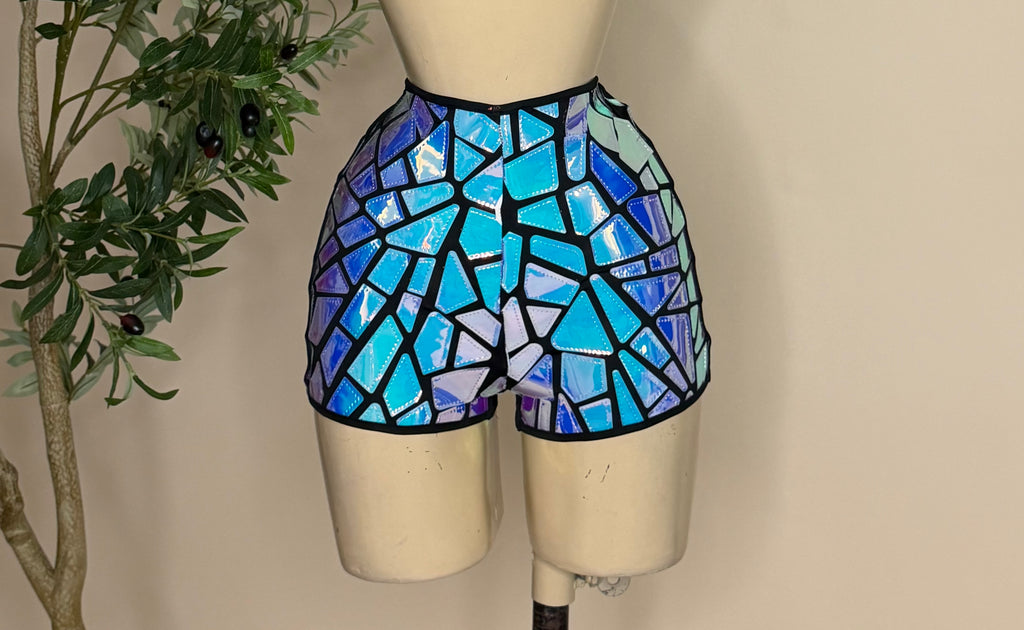 WILLOW SHORT