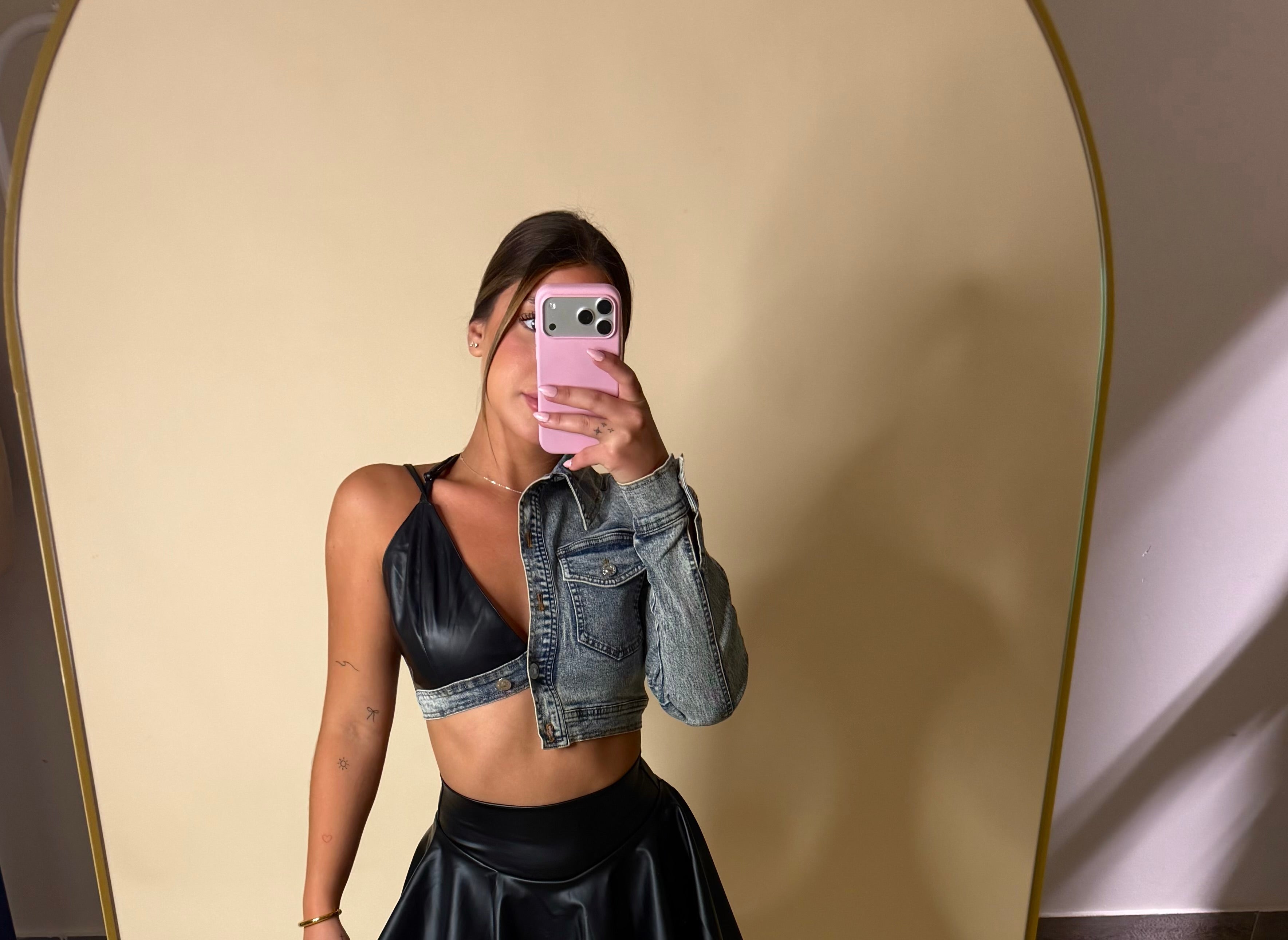 RUMMY CROP TOP
