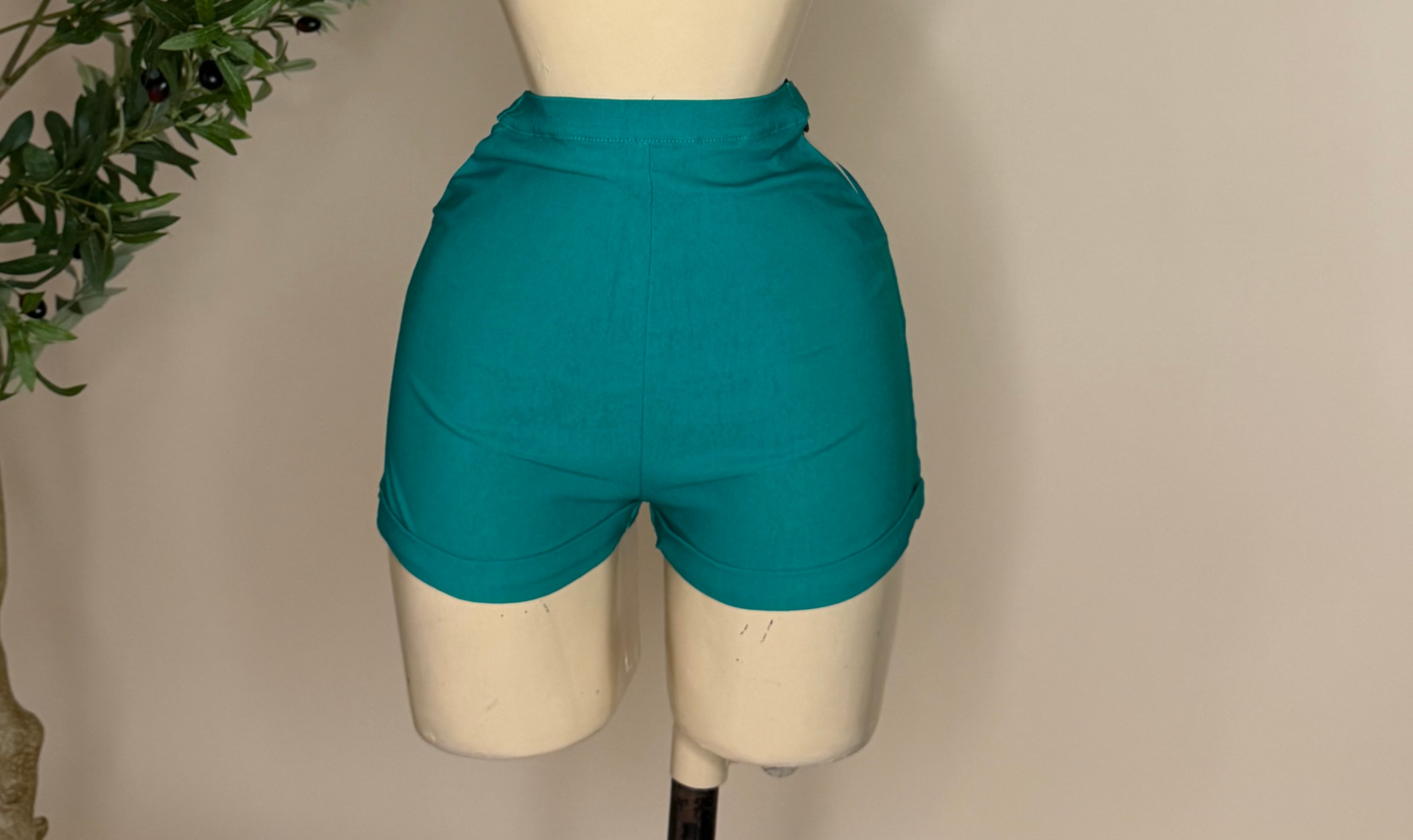 BELLA SHORT (GREEN)
