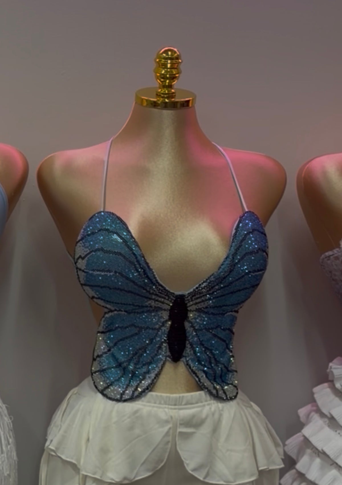 BUTTERFLY TOP