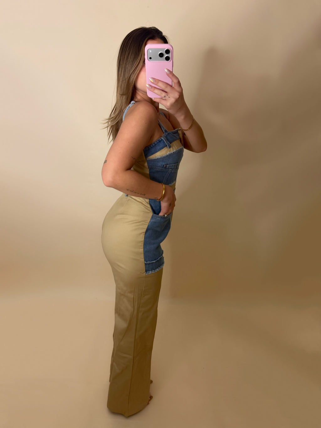 DANIELLA JUMPSIUT