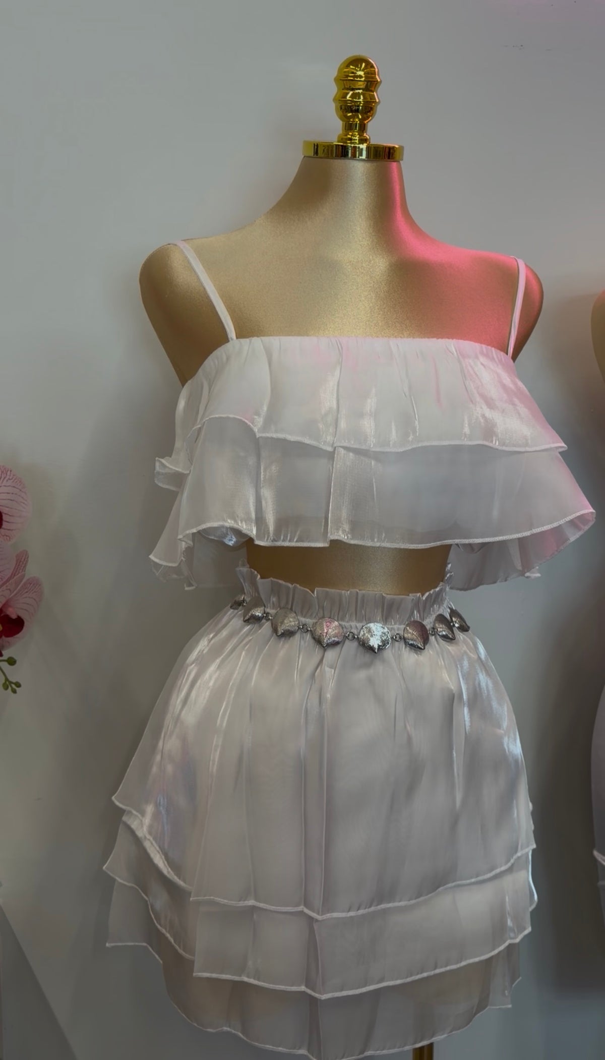 SHIMMER RUFFLE SET (WHITE)