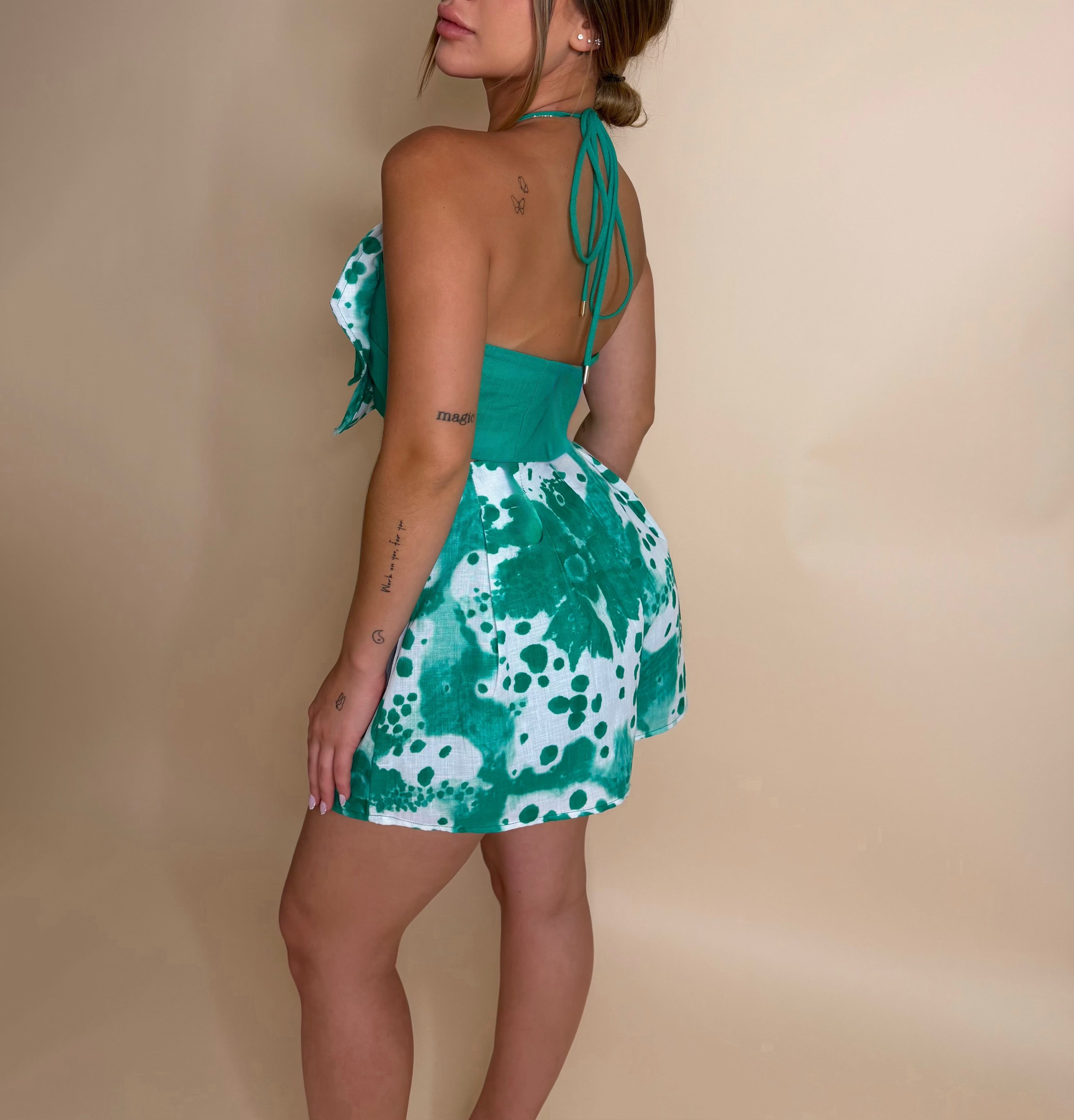 ORCHID SHORT (GREEN)