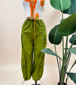 PARACHUTE CARGO