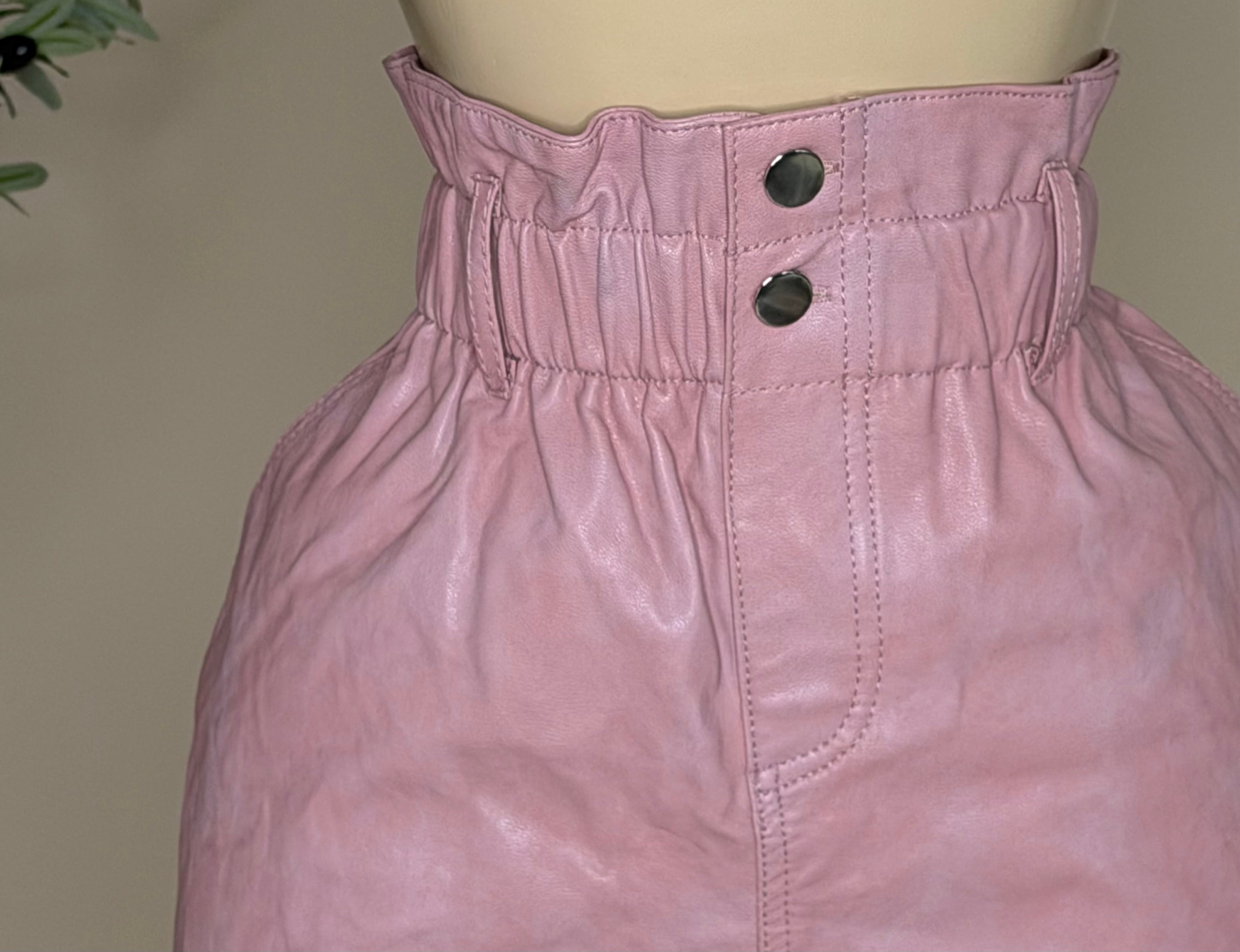 CELINE SHORT