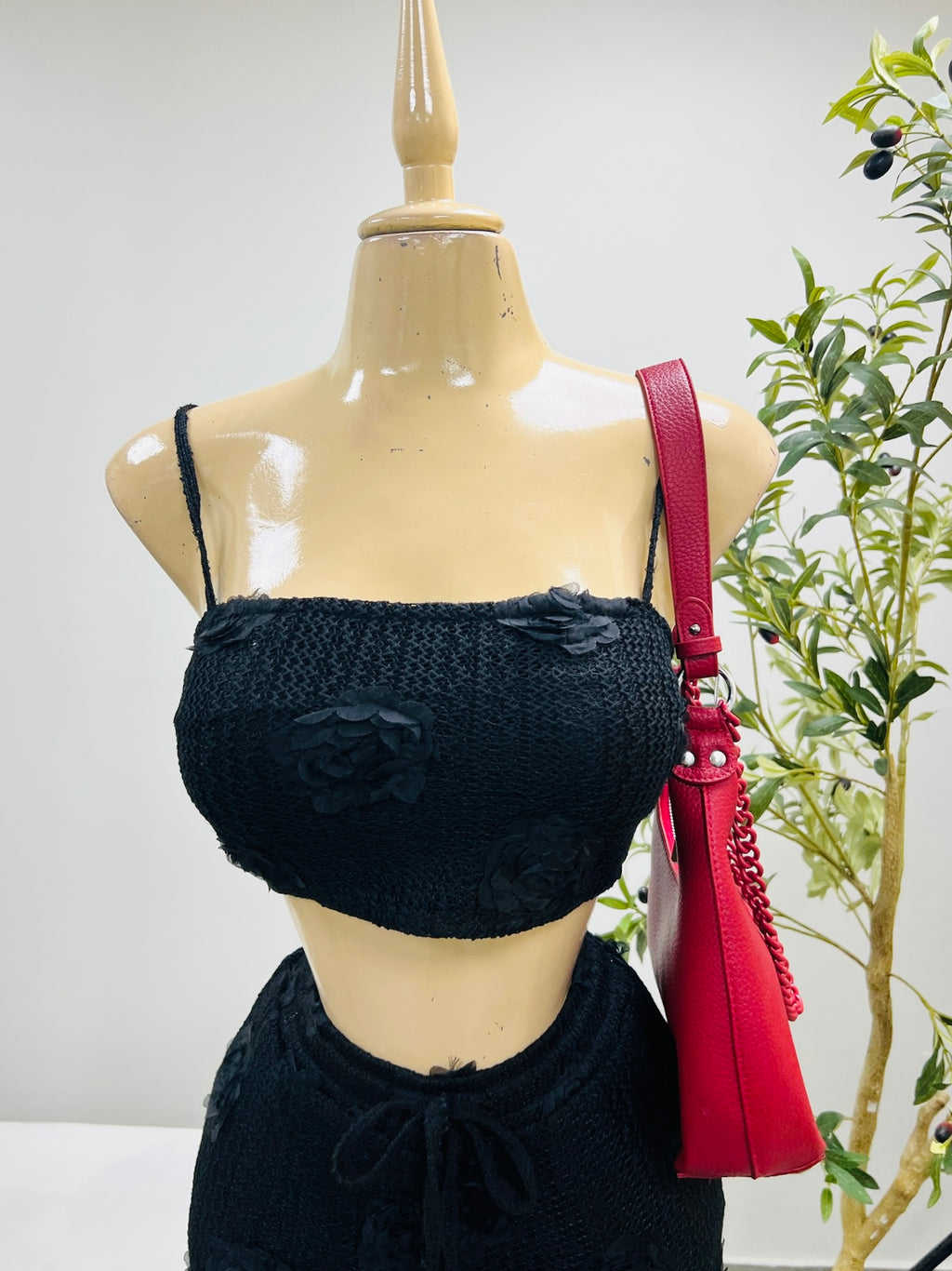 EMERIE SET (BLACK)