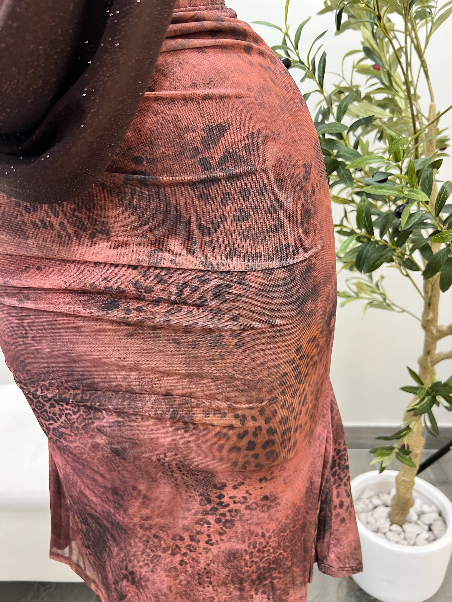 ARABELLA MIDI SKIRT
