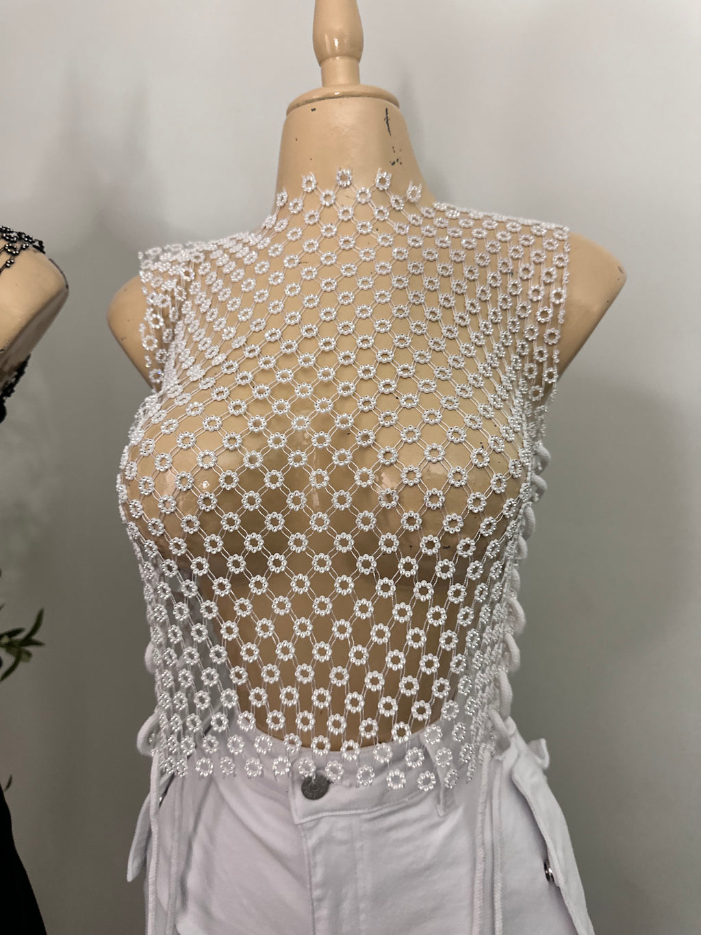 ANASTASIA TOP
