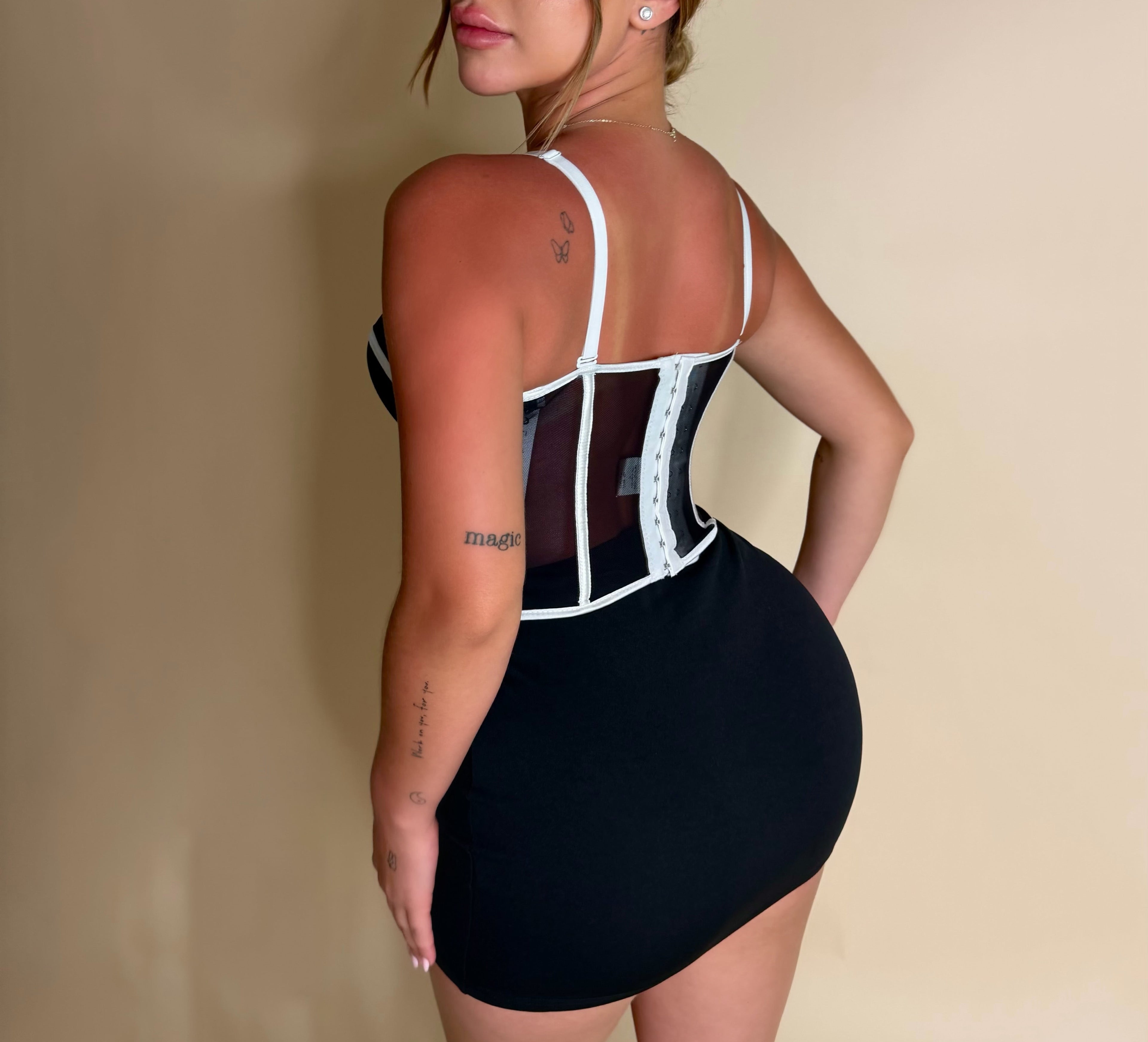 ELEANOR CORSET