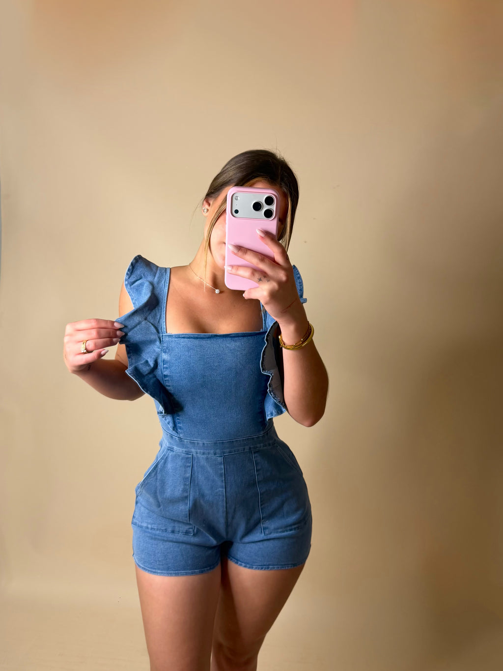 ANNIE ROMPER