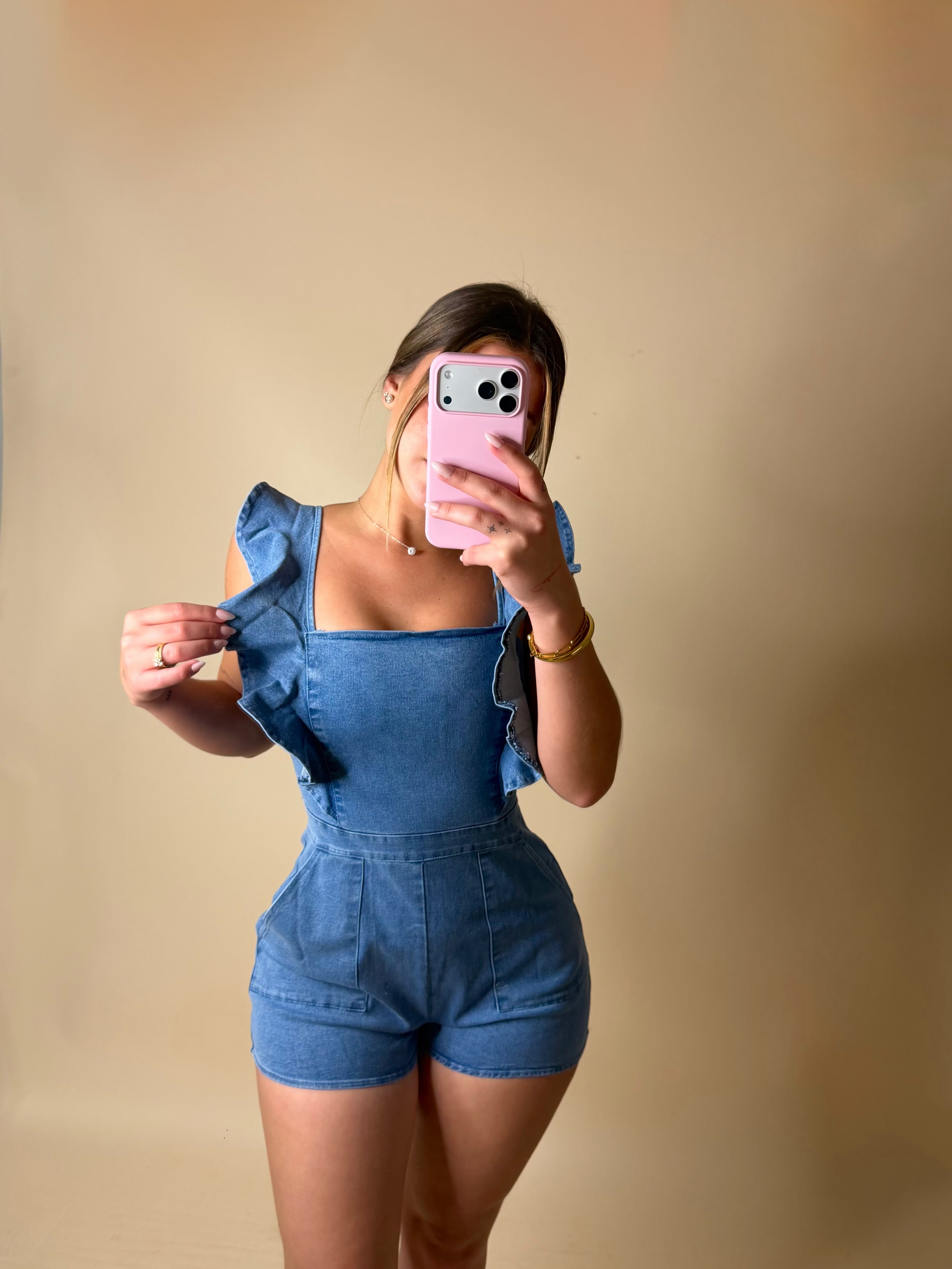 ANNIE ROMPER
