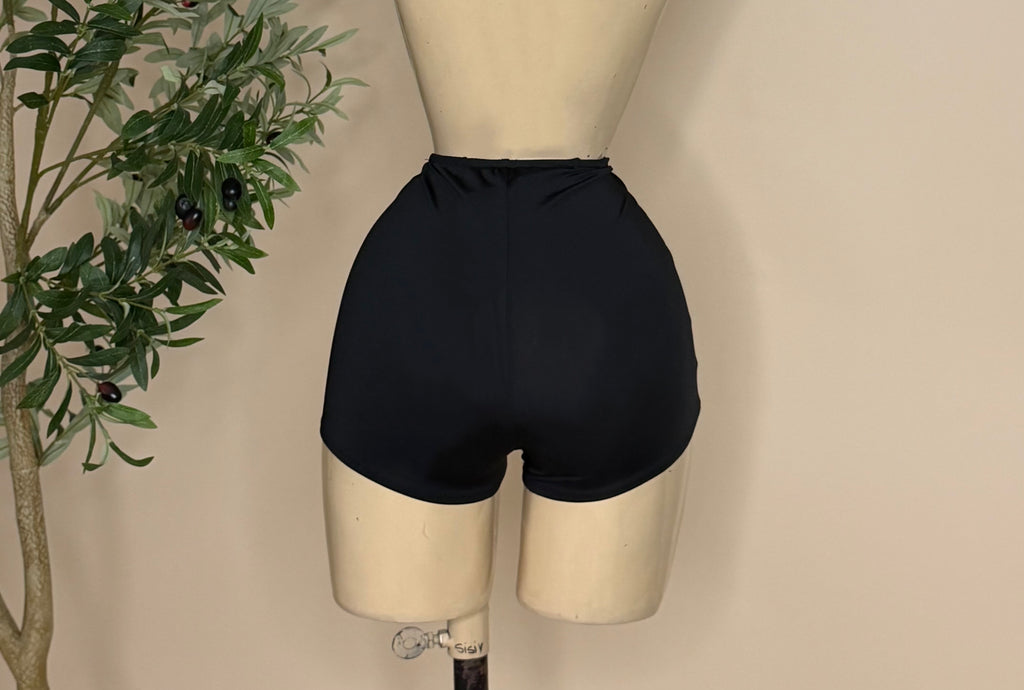 WILLOW SHORT
