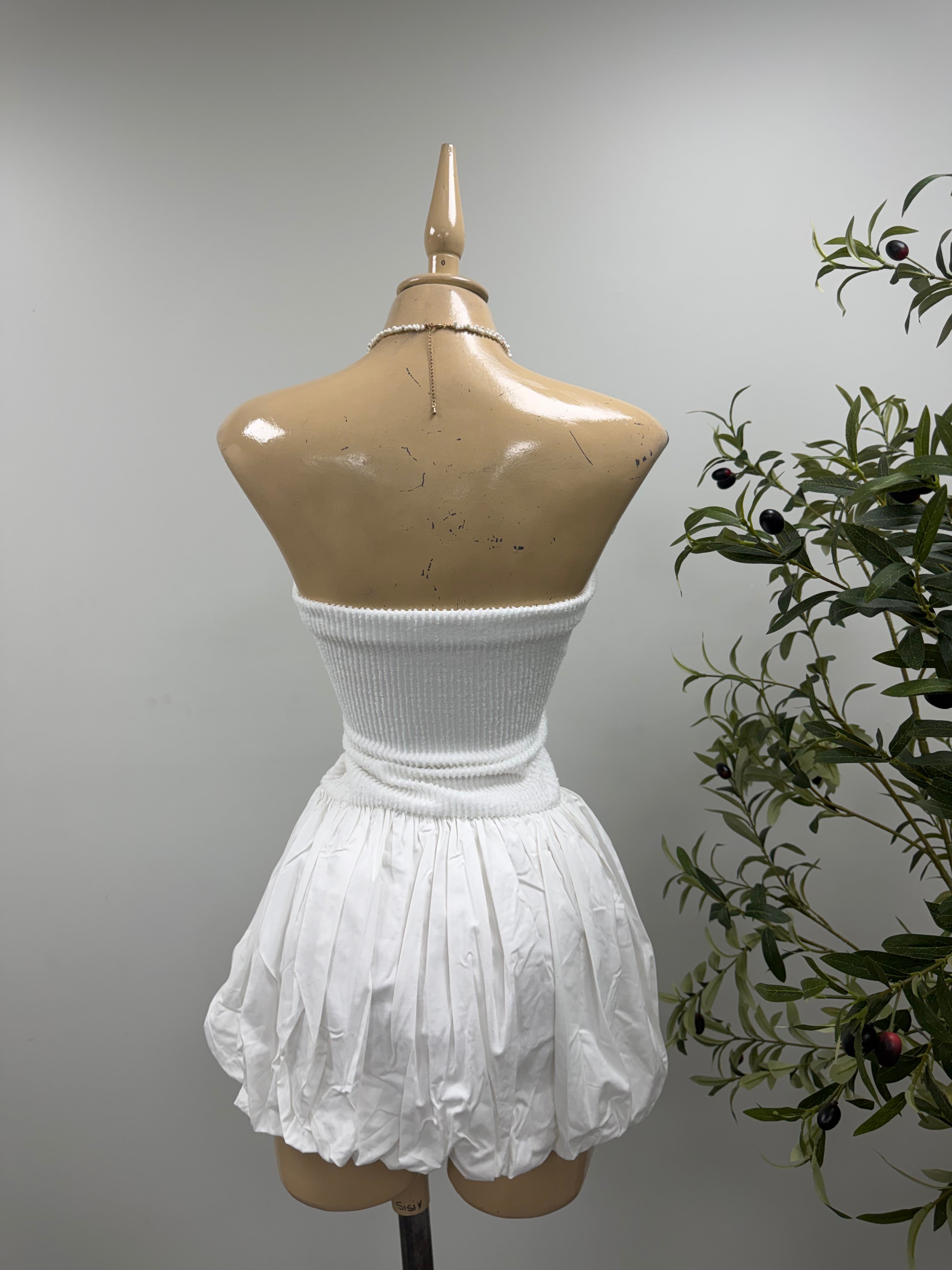 MILA DRESS (WHITE)