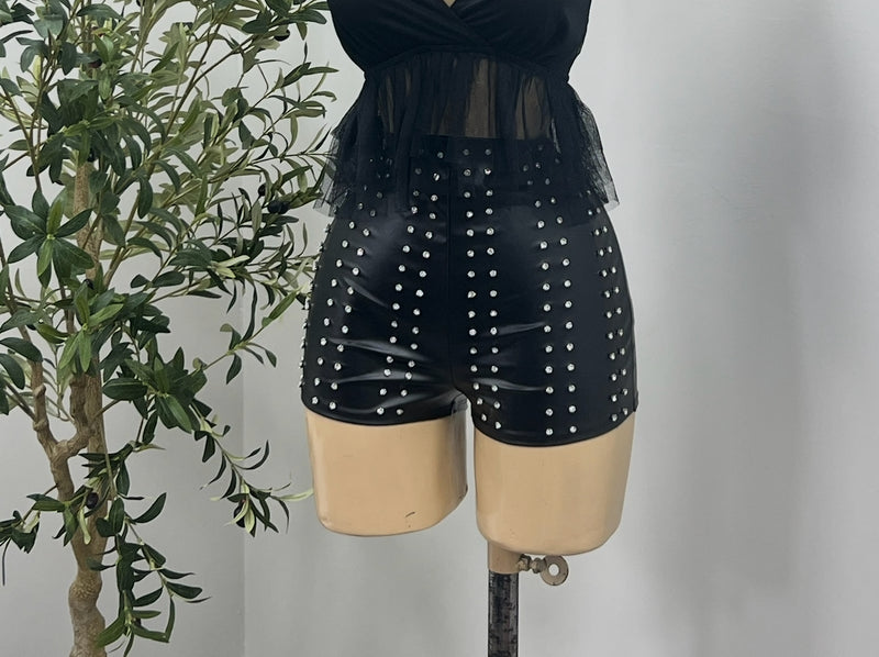 SISI SHORT