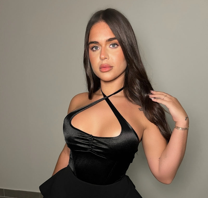 FLIRTY TOP (BLACK)