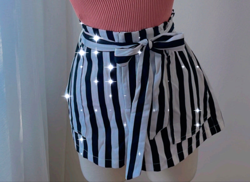 LILA SHORTS